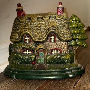 Vintage Cast Iron English Thatched Cottage Doorstop